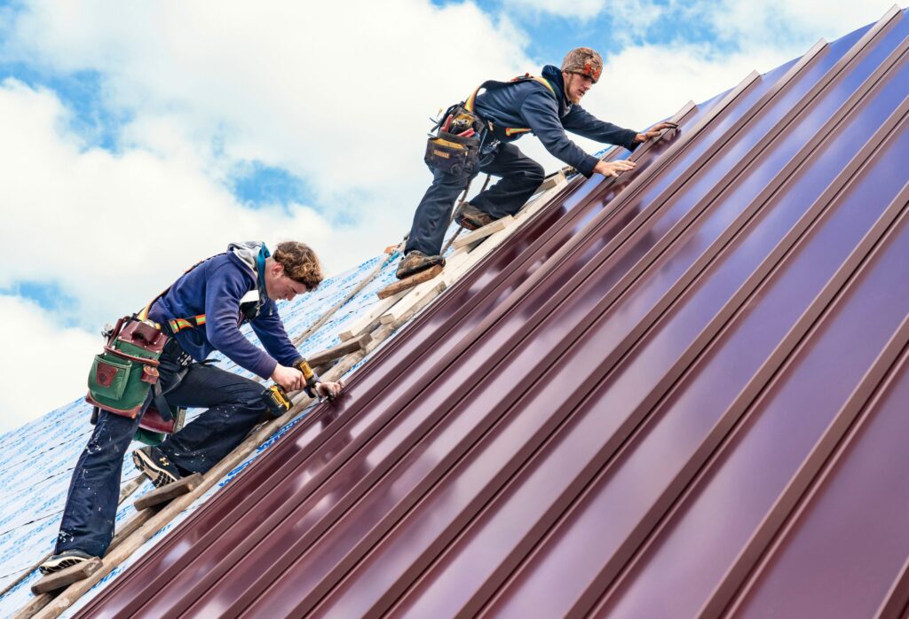 0720_AA_Metal_Roofs_Drexel_Roofing_Systems_01_2019_224_crop-scaled.jpg.optimal